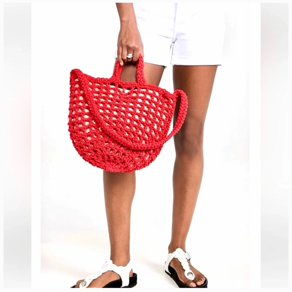 Madewell The Crocheted Crossbody Tote Shoulder Bag in Bright Poppy Red - Picture 2 of 12